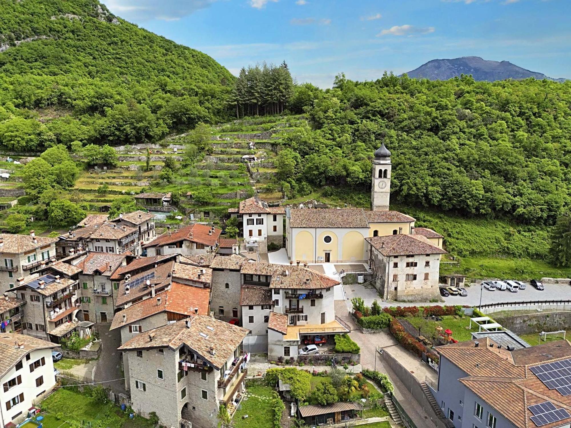 Appartamento Ania Vista Castello Тенно Экстерьер фото